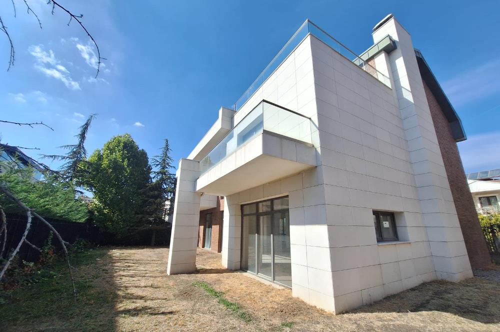 ANGORA'DA  VİLLA İŞ YERİ OLARAK KULLANABİLECEĞİNİZ KİRALIK 