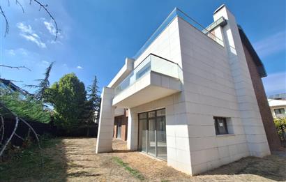 ANGORA'DA  VİLLA İŞ YERİ OLARAK KULLANABİLECEĞİNİZ KİRALIK 