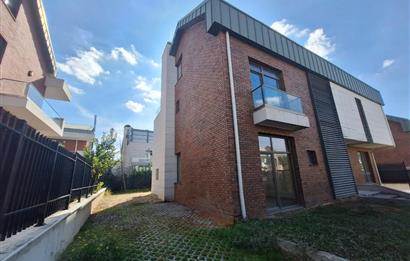 ANGORA'DA  VİLLA İŞ YERİ OLARAK KULLANABİLECEĞİNİZ KİRALIK 