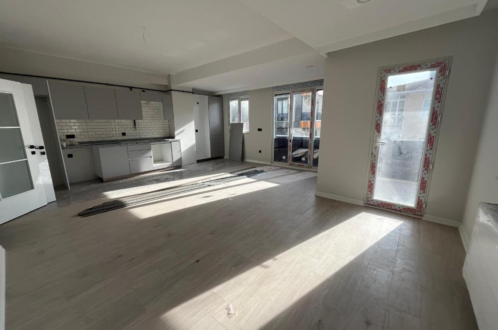 MARMARAY MİNİBÜS YOLUNA YAKIN EBEVEYN BANYOLU GÜNEY ÖN CEPHE 3+1