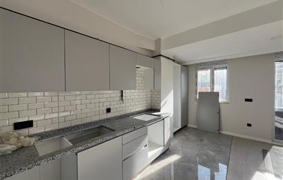 MARMARAY MİNİBÜS YOLUNA YAKIN EBEVEYN BANYOLU GÜNEY ÖN CEPHE 3+1