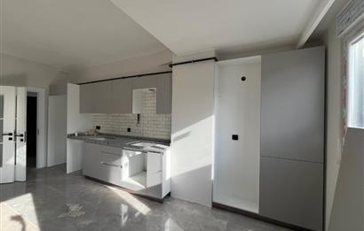 MARMARAY MİNİBÜS YOLUNA YAKIN EBEVEYN BANYOLU GÜNEY ÖN CEPHE 3+1