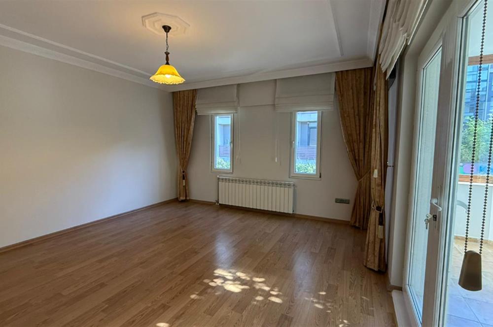 Göktürk Site İçerisinde Kiralık Boş LÜks Villa