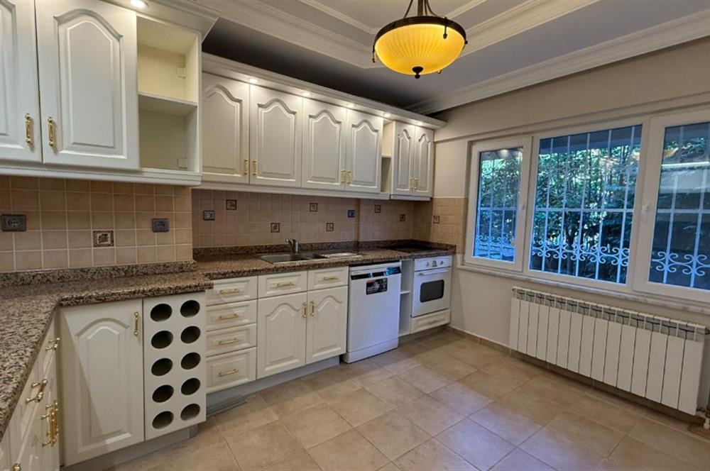 Göktürk Site İçerisinde Kiralık Boş LÜks Villa