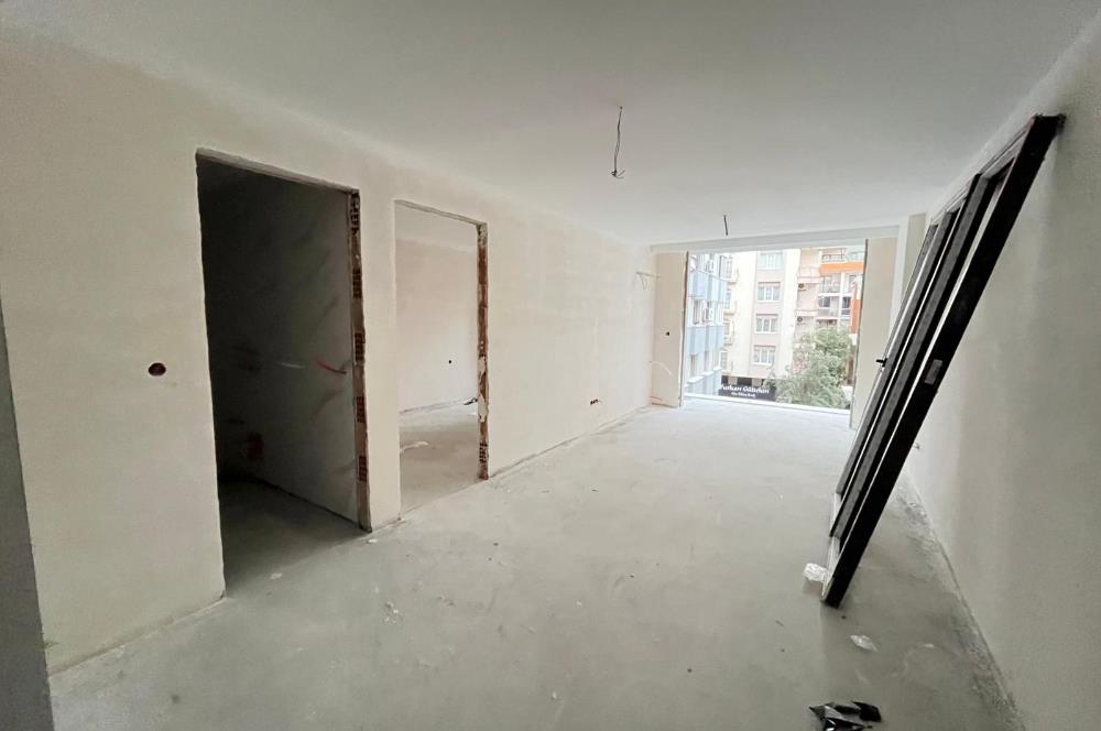 İDEALTEPEDE BAĞDAT CADDESİNDE OTURUM-YATIRIMA UYGUN FIRSAT 1+1