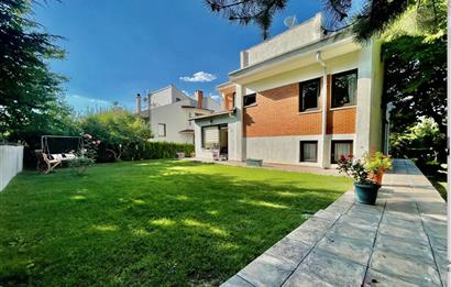 ERDEMKENT'TE SATILIK BÜYÜK BAHÇELİ, GENİŞ A TİPİ VİLLA