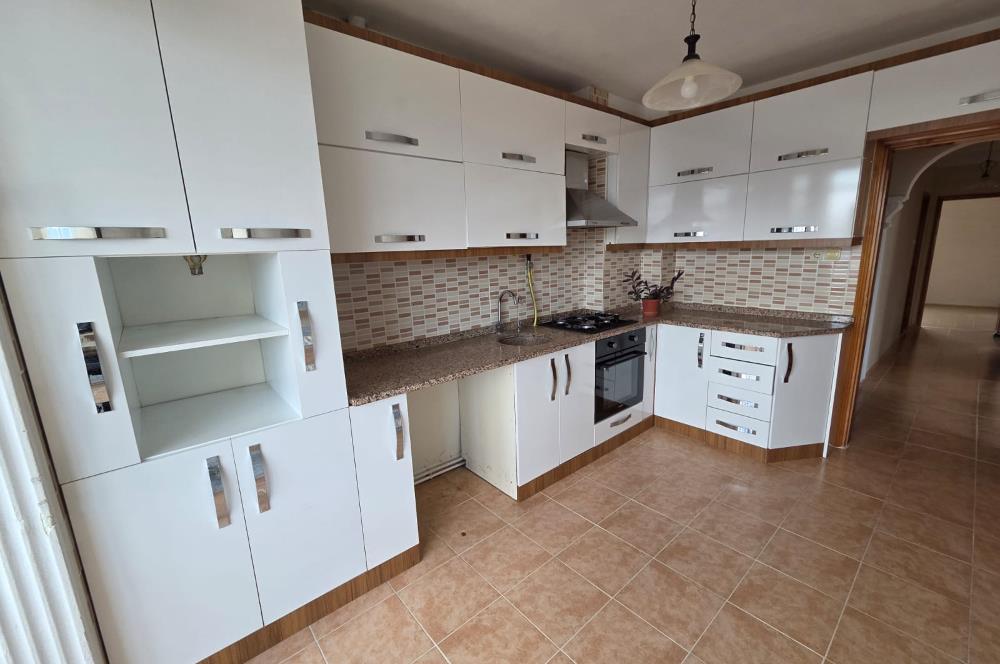 CENTURY21 BAL'DAN ADNAN MENDERES'TE KİRALIK 3+1 DAİRE