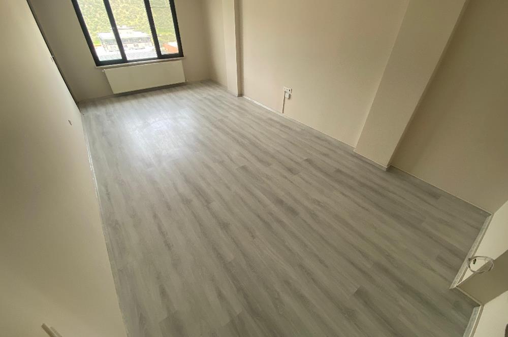 MERKEZİ KONUM NOVADA YANI 3+1 KİRALIK DAİRE