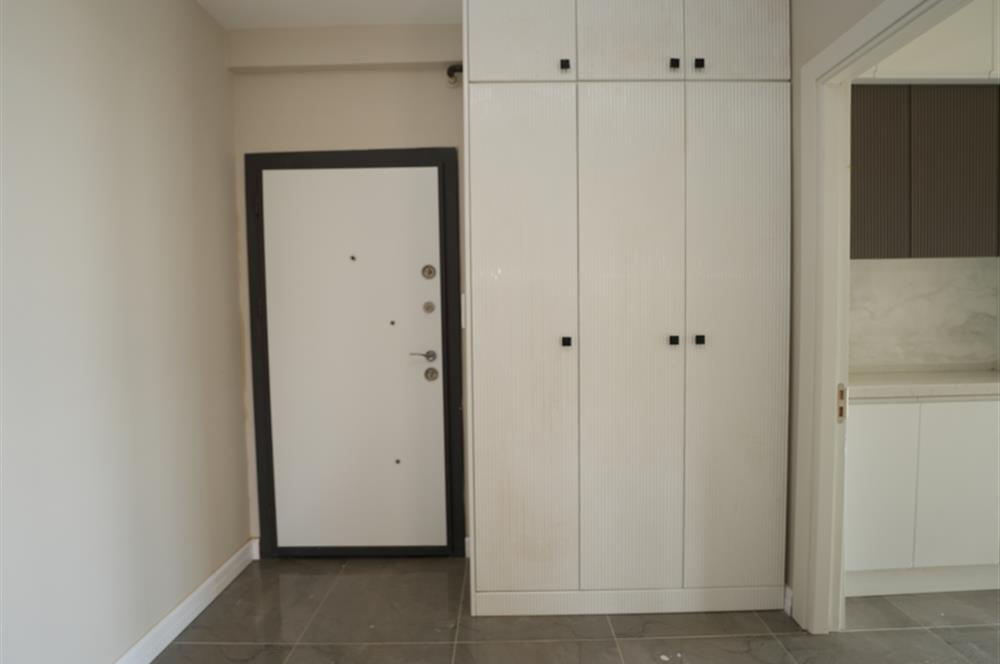 C21 Cius; Havuzlu Site İçerisinde Deniz Manzaralı Geniş Bahçeli