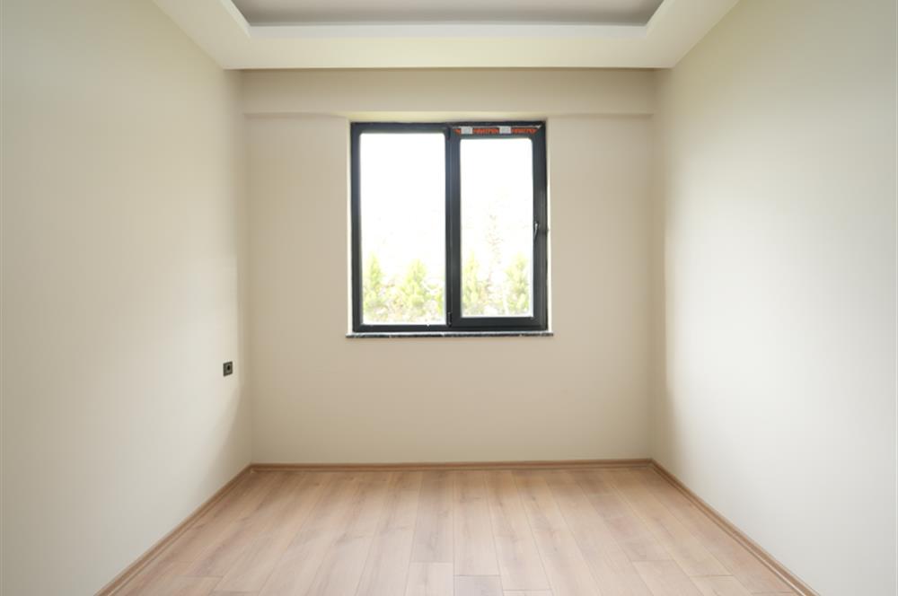 C21 Cius; Havuzlu Site İçerisinde Deniz Manzaralı Geniş Bahçeli