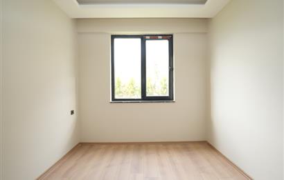 C21 Cius; Havuzlu Site İçerisinde Deniz Manzaralı Geniş Bahçeli