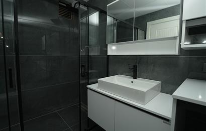 C21 Cius; Havuzlu Site İçerisinde Deniz Manzaralı Geniş Bahçeli