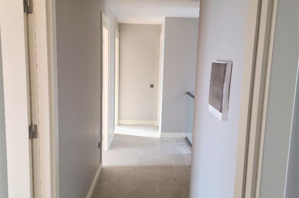 Prestijli Bölgede - Akasya Country 6+2 Kiralık Luxury Villa