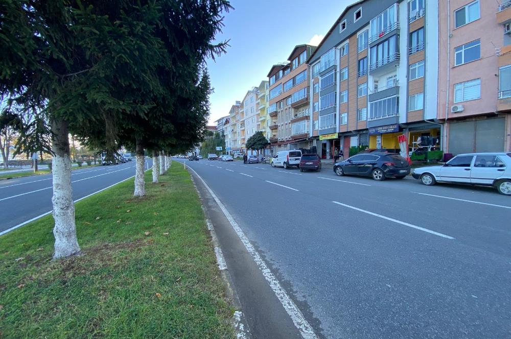 CENTURY 21'DEN ORDU PERŞEMDE'DE DENİZ KENARINDA ANA CADDE ÜZERİ SATILIK DÜKKÂN