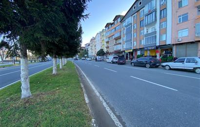 CENTURY 21'DEN ORDU PERŞEMDE'DE DENİZ KENARINDA ANA CADDE ÜZERİ SATILIK DÜKKÂN