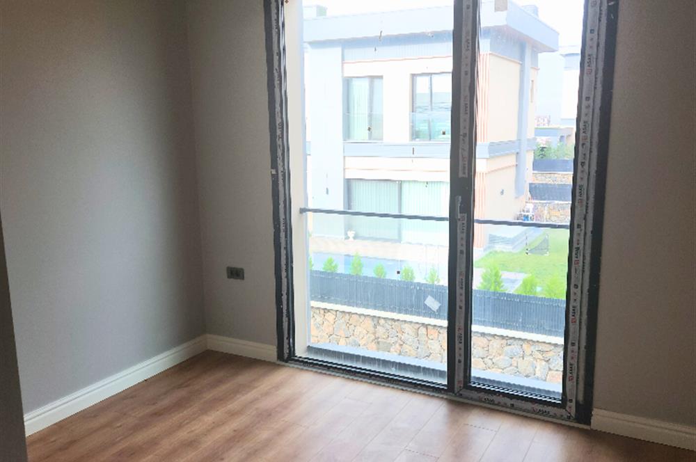 Prestijli Bölgede - Akasya Country 6+2 Kiralık Luxury Villa