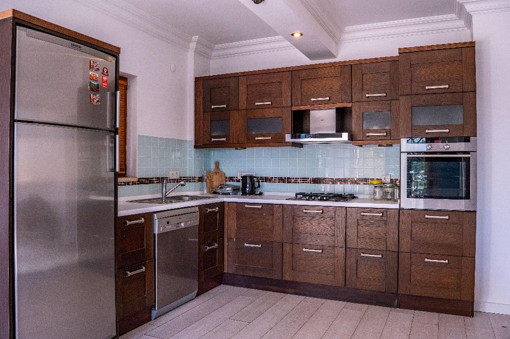 Bodrum Kumbahçe Kale ve Deniz Manzaralı Satılık Müstakil Villa