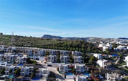 Bodrum Gündoğan’da Özel Havuzlu, Müstakil, Güvenlikli Site İçinde Lüks Yaşam    