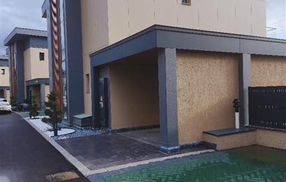 Prestijli Bölgede - Akasya Country 6+2 Kiralık Luxury Villa