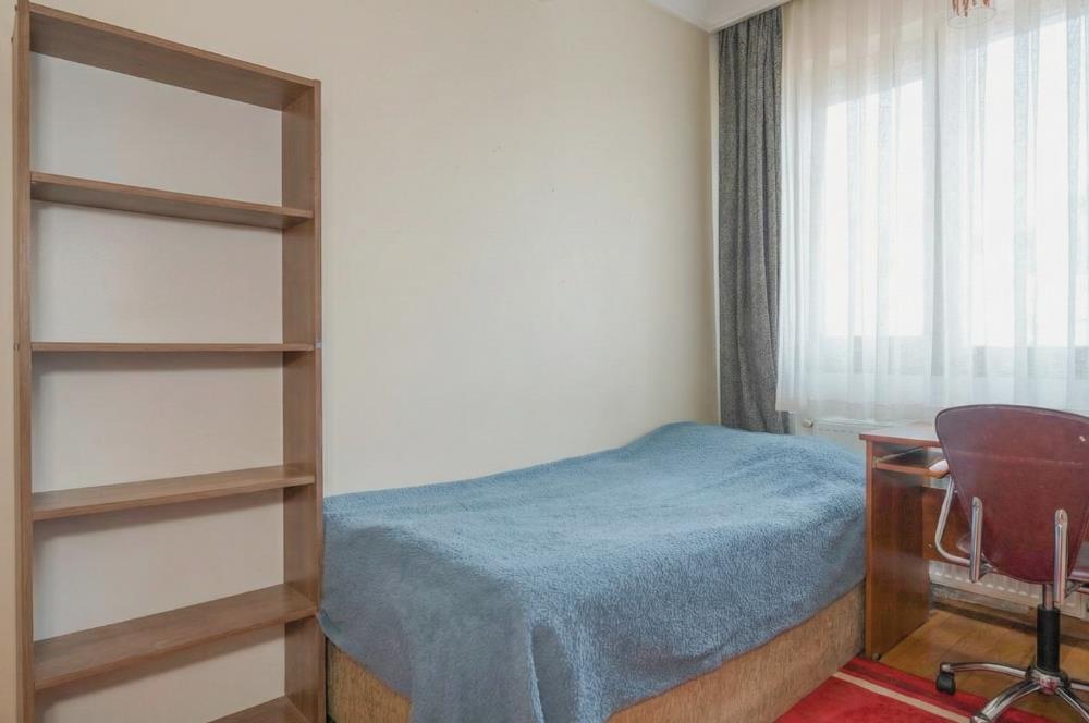 Merdivenköy'de Emsalsiz 5+2 Dubleks | Önü Açık, Park Cepheli