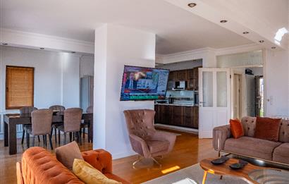 Bodrum Kumbahçe Kale ve Deniz Manzaralı Satılık Müstakil Villa