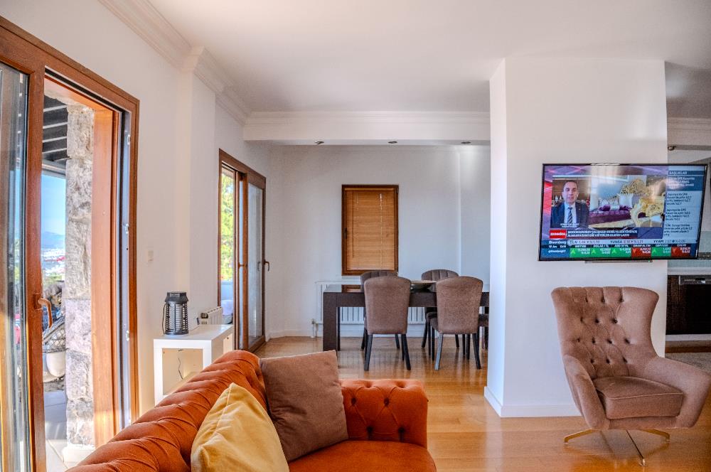 Bodrum Kumbahçe Kale ve Deniz Manzaralı Satılık Müstakil Villa