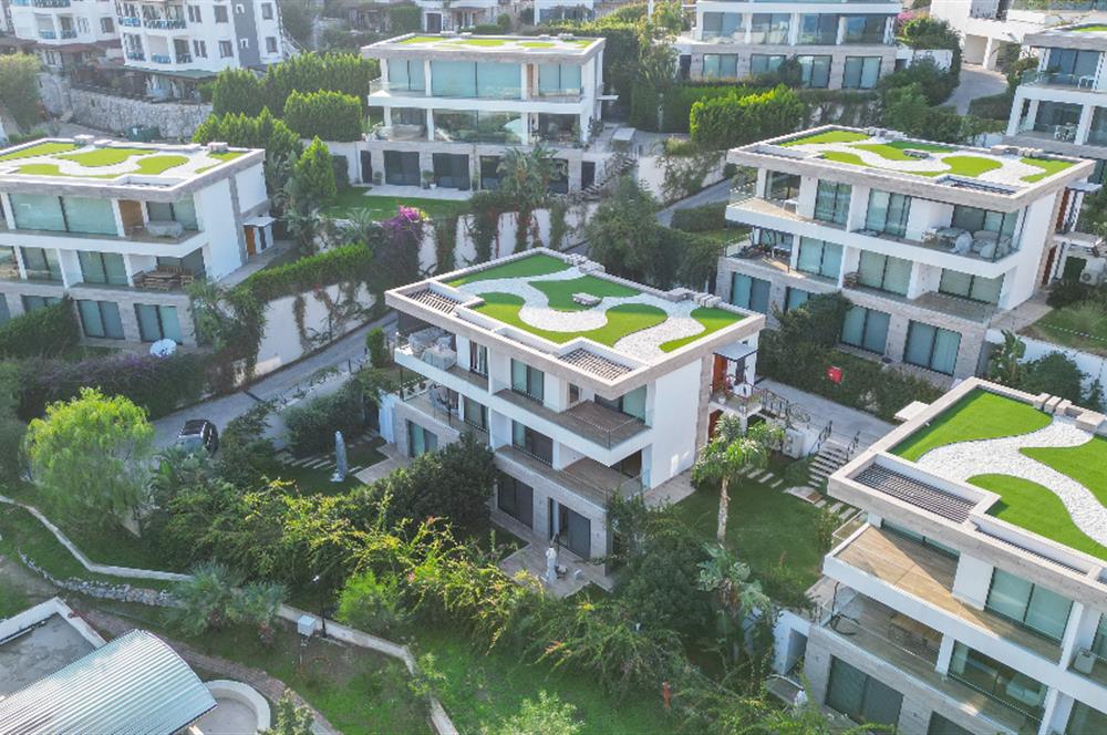 Bodrum Bitez Plajlı Sitede Kiralık Villa