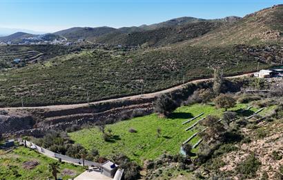 Bodrum Dereköy Kavakderesi’nde Dereye Cepheli, Yapı Kayıt Alanı Bulunan 8.437 m² Arazi