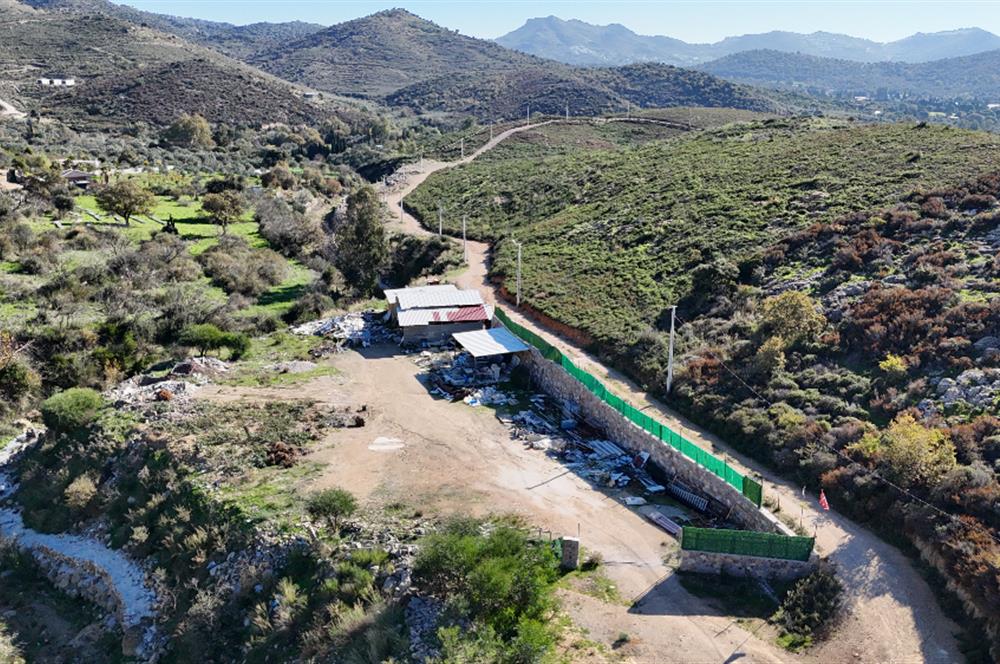 Bodrum Dereköy Kavakderesi’nde Dereye Cepheli, Yapı Kayıt Alanı Bulunan 8.437 m² Arazi