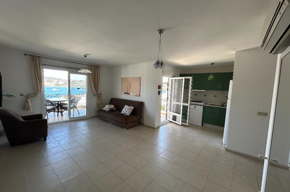 Bodrum Bitez Sarnıç Sitesi Plajlı Kiralık Üst Kat 2+1 Daire