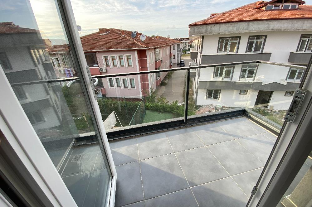 C21 İZ MEHMET ÇAKAR'DAN BUYAPI VİSİON SİTESİNDE SATILIK DAİRE..