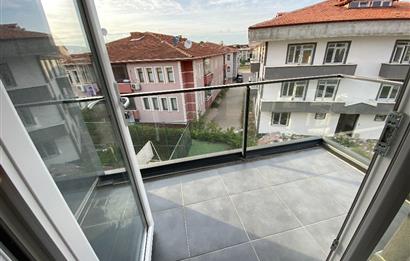 C21 İZ MEHMET ÇAKAR'DAN BUYAPI VİSİON SİTESİNDE SATILIK DAİRE..