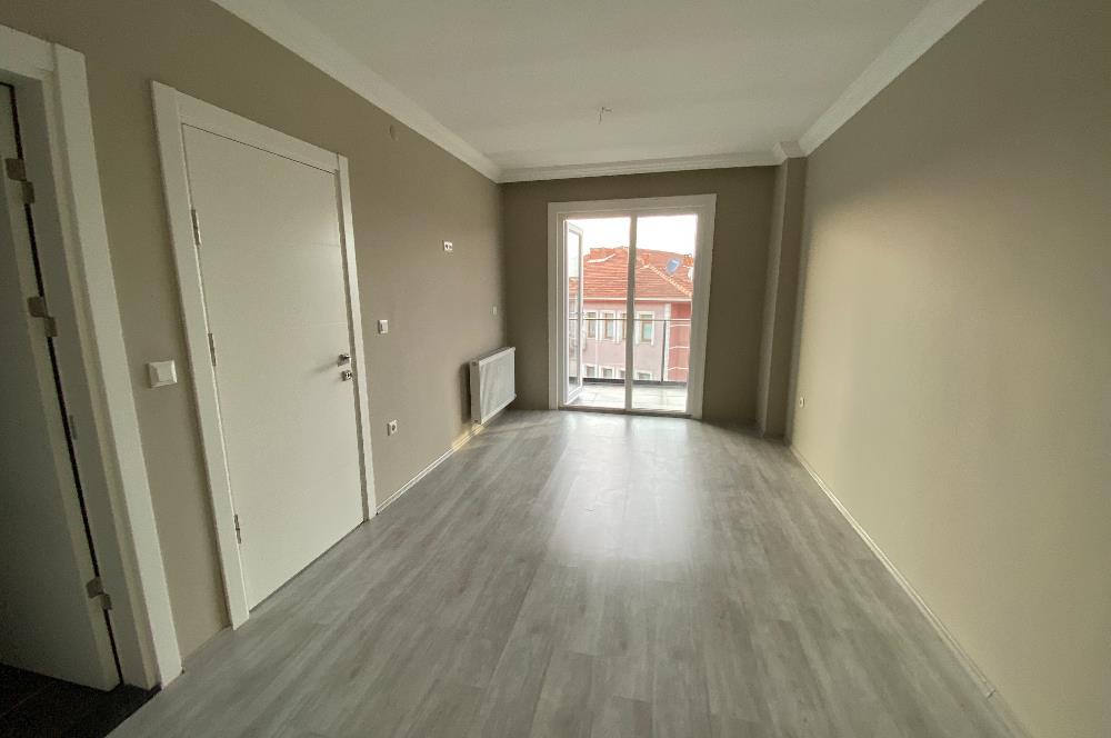 C21 İZ MEHMET ÇAKAR'DAN BUYAPI VİSİON SİTESİNDE SATILIK DAİRE..