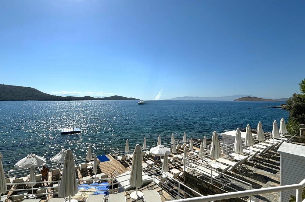 Bodrum Bitez Sarnıç Sitesi Plajlı Satılık Bahçe Katı 3+1 Daire