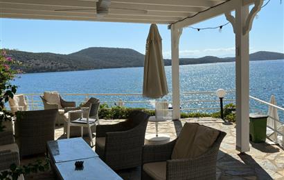 Bodrum Bitez Sarnıç Sitesi Plajlı Satılık Bahçe Katı 3+1 Daire