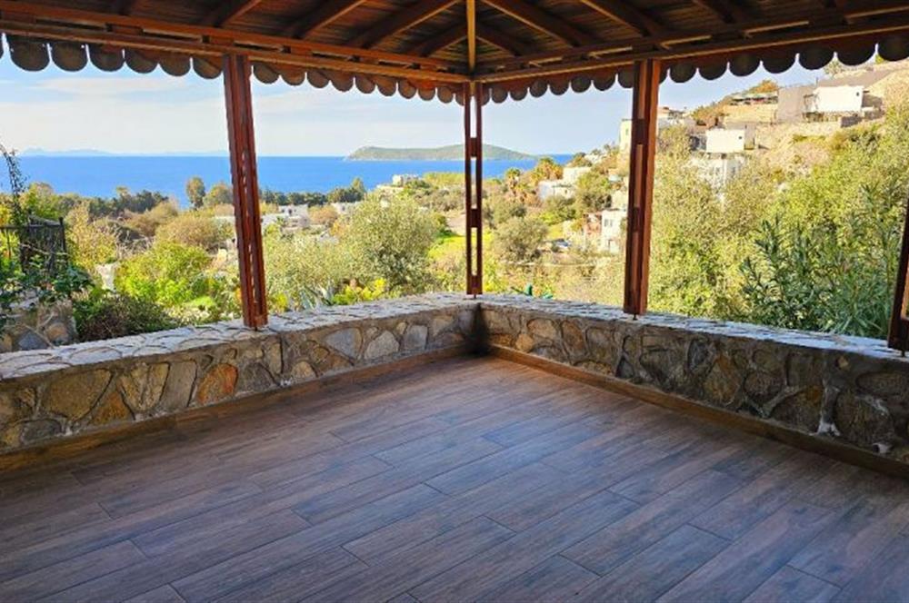 Bodrum Gümüşlük de Satılık Deniz Manzaralı Villa