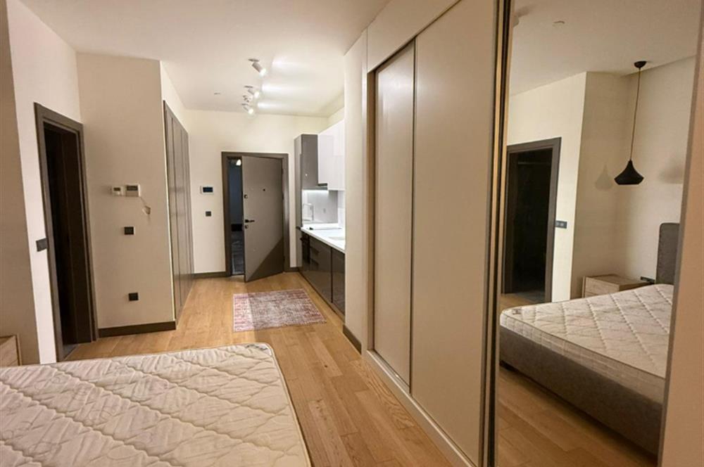 İzmirin İkonik Projesi Mahall Bomontide Prestijli Satilik 1+0