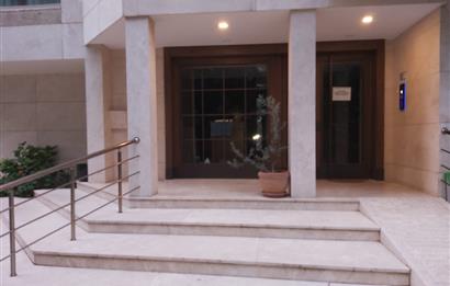 Caddebostan Plaj Yolu’nda Prestijli Binada Seçkin 3+1