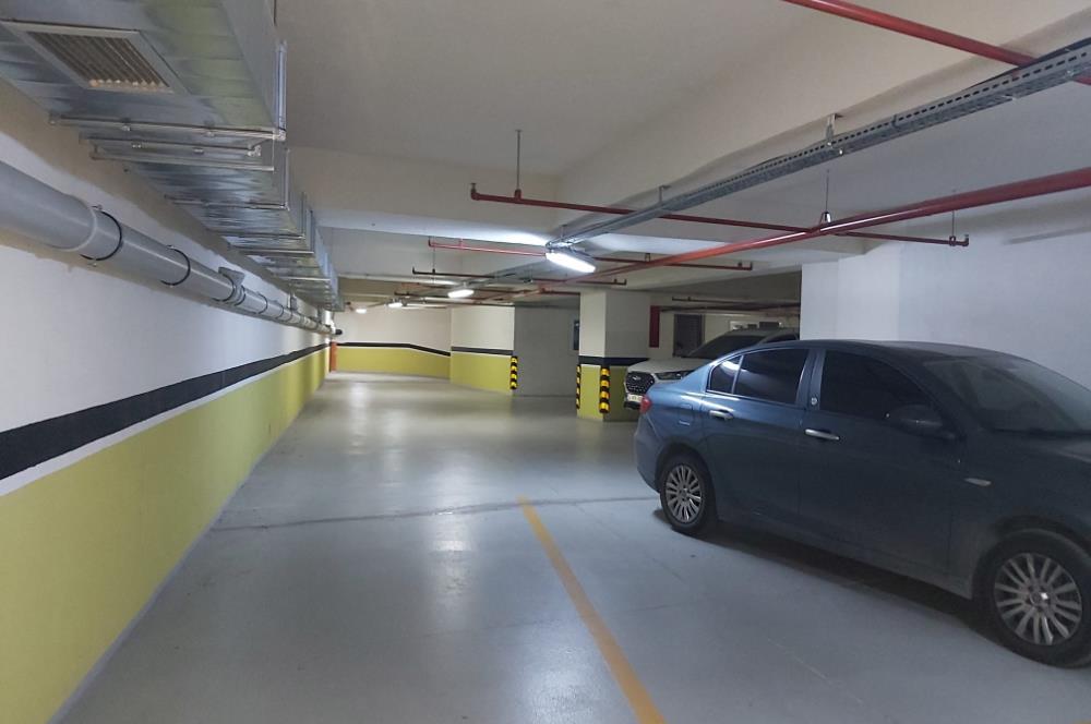 Caddebostan Plaj Yolu’nda Prestijli Binada Seçkin 3+1