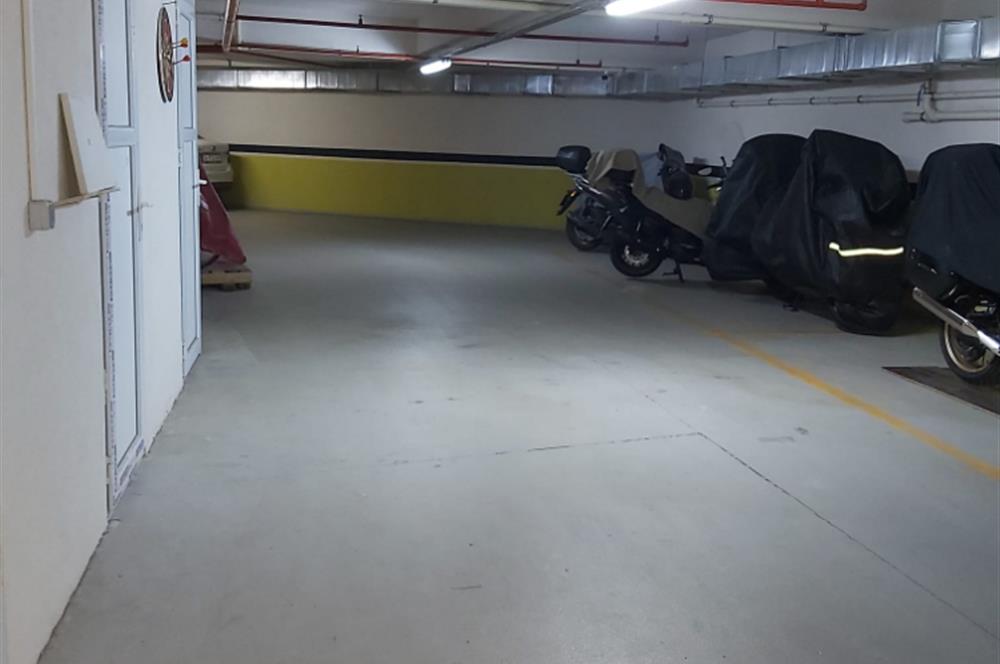 Caddebostan Plaj Yolu’nda Prestijli Binada Seçkin 3+1