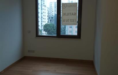 Caddebostan Plaj Yolu’nda Prestijli Binada Seçkin 3+1