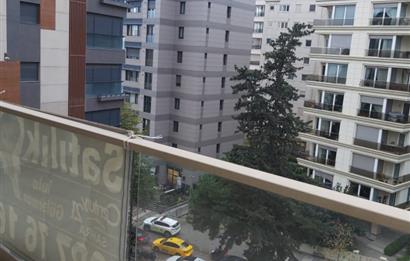 Caddebostan Plaj Yolu’nda Prestijli Binada Seçkin 3+1