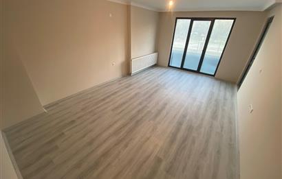 AİLELER İÇİN İDEAL! KADIKÖY'DE SİTE İÇİ SIFIR 3+1 KİRALIK DAİRE