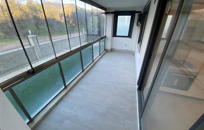 AİLELER İÇİN İDEAL! KADIKÖY'DE SİTE İÇİ SIFIR 3+1 KİRALIK DAİRE