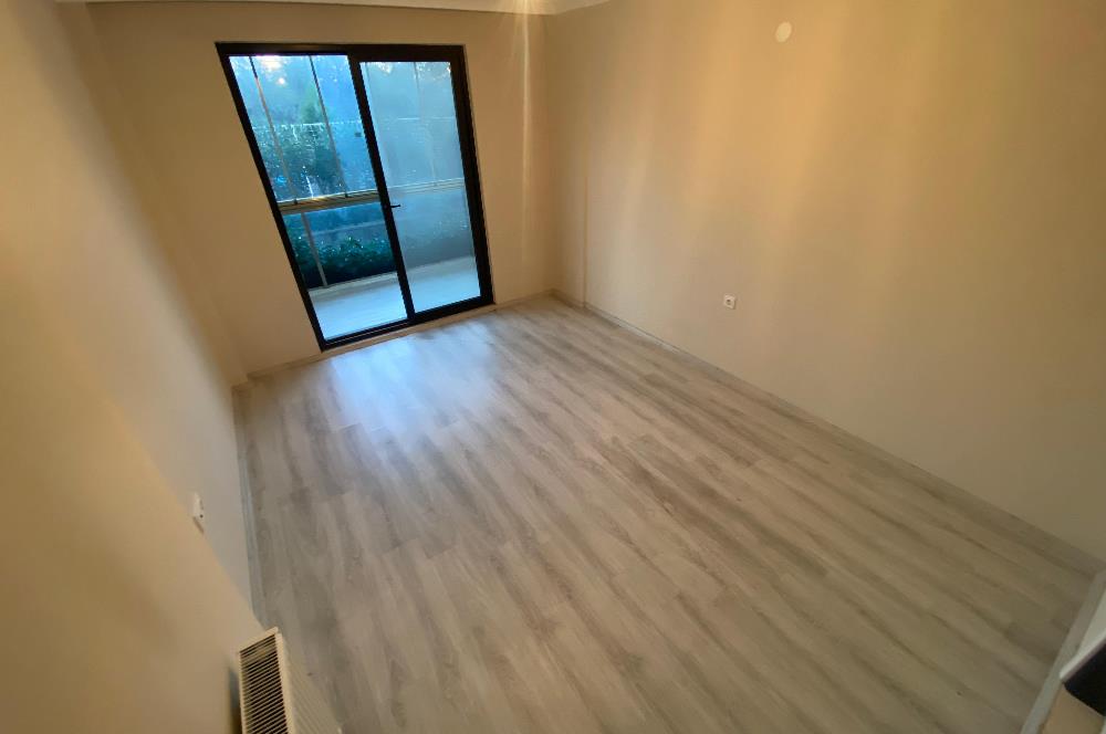 AİLELER İÇİN İDEAL! KADIKÖY'DE SİTE İÇİ SIFIR 3+1 KİRALIK DAİRE