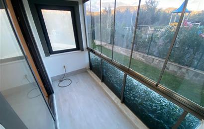 AİLELER İÇİN İDEAL! KADIKÖY'DE SİTE İÇİ SIFIR 3+1 KİRALIK DAİRE