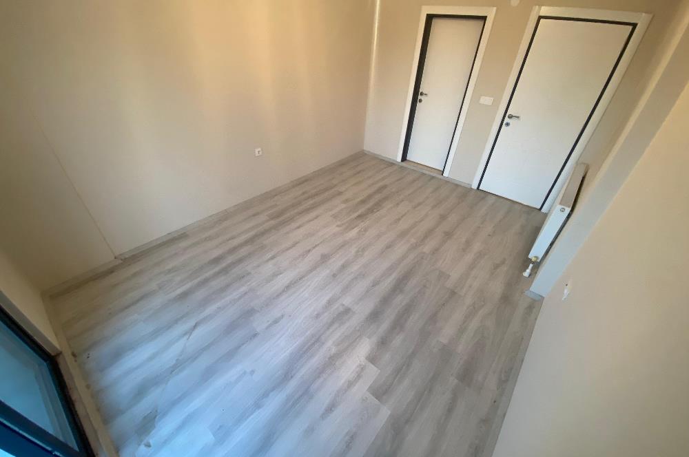 AİLELER İÇİN İDEAL! KADIKÖY'DE SİTE İÇİ SIFIR 3+1 KİRALIK DAİRE