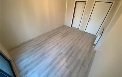 AİLELER İÇİN İDEAL! KADIKÖY'DE SİTE İÇİ SIFIR 3+1 KİRALIK DAİRE