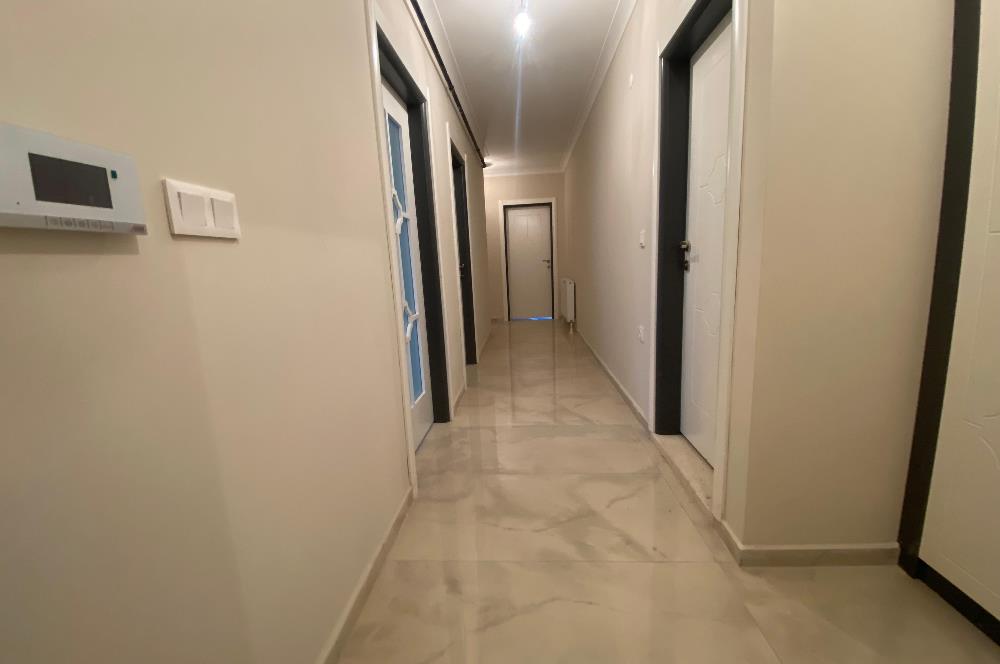 AİLELER İÇİN İDEAL! KADIKÖY'DE SİTE İÇİ SIFIR 3+1 KİRALIK DAİRE