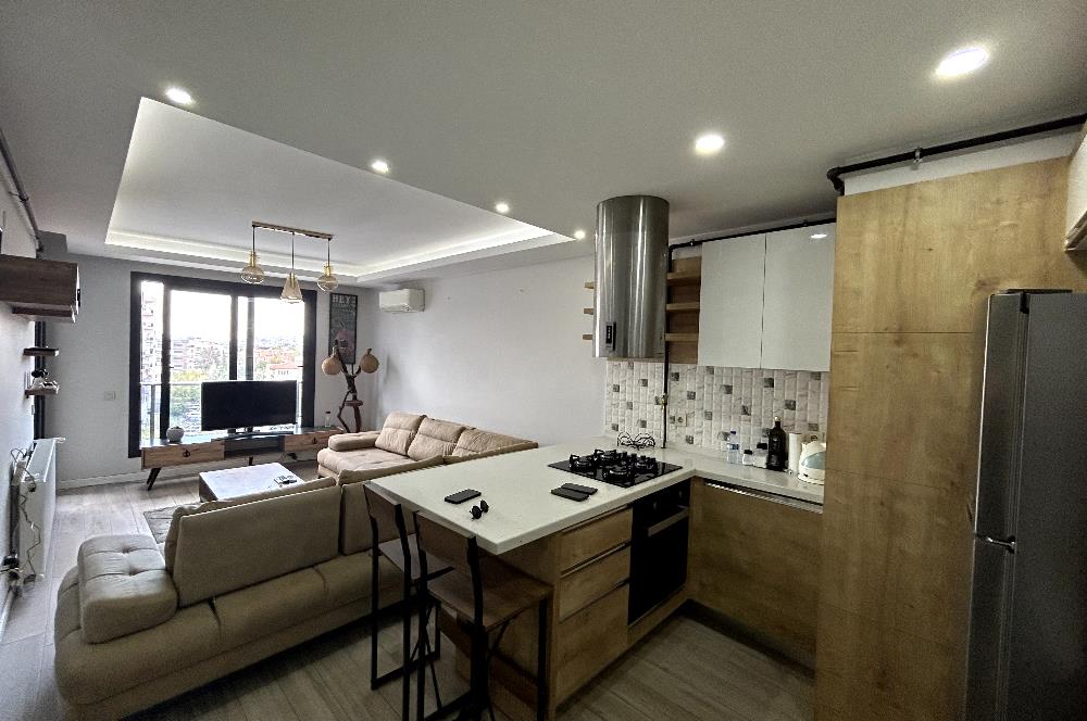 Karşıyaka Anadolu Caddesi Üzerinde Kiralık Eşyalı 2+1 Daire Favorilerime Ekle Yazdır Facebook ile paylaş